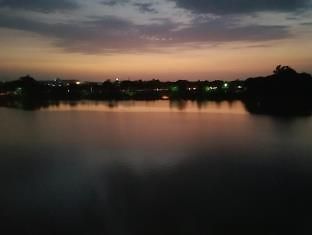 בהוי Hotel Shiv Lake מראה חיצוני תמונה